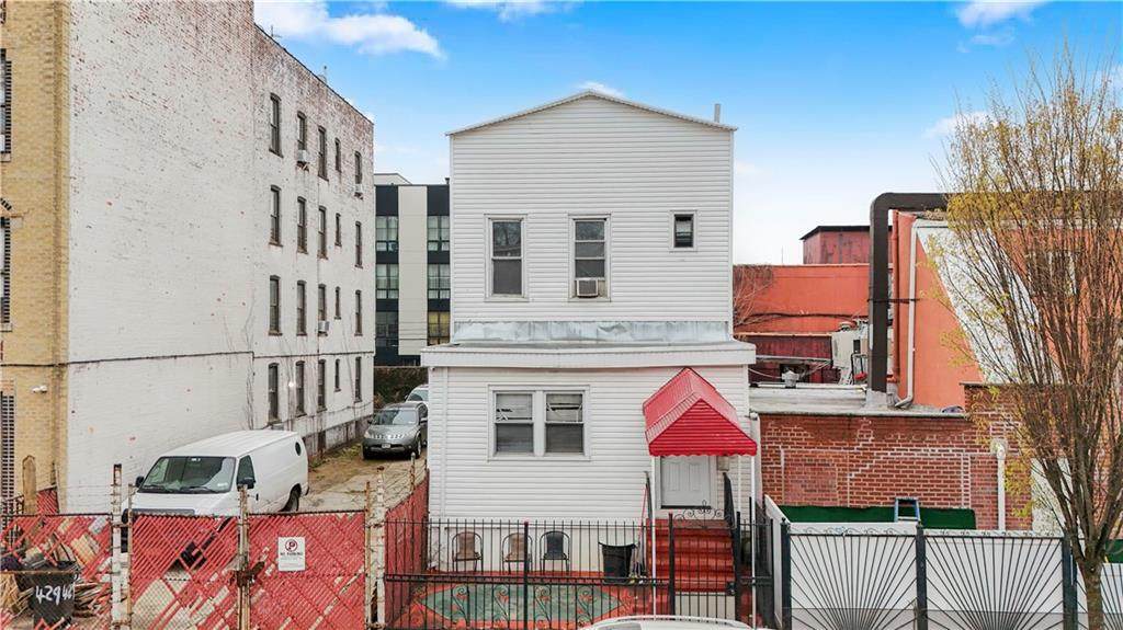 14 32nd Street - Photo 1