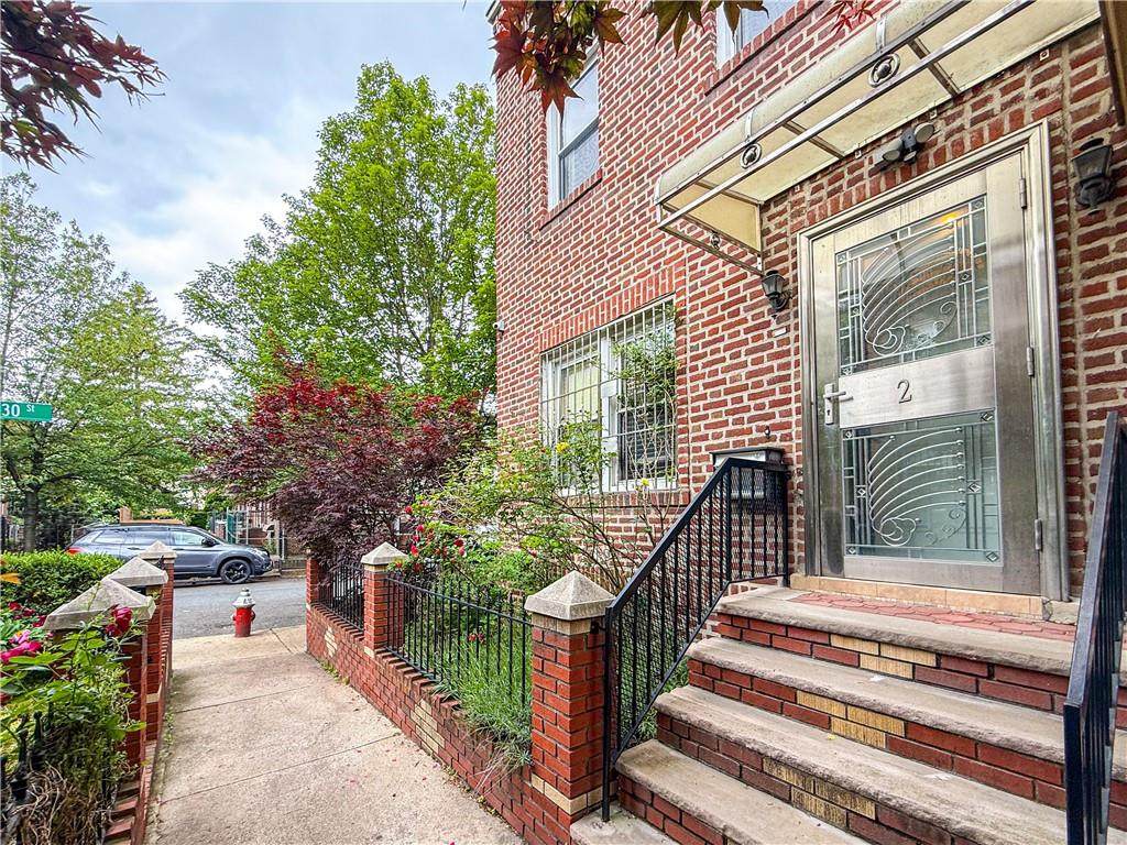 2 Roosevelt Court - Photo 1