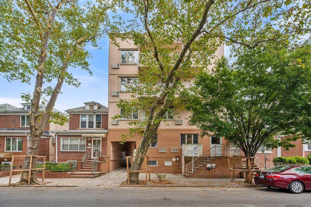 2231 62nd Street - Photo 1