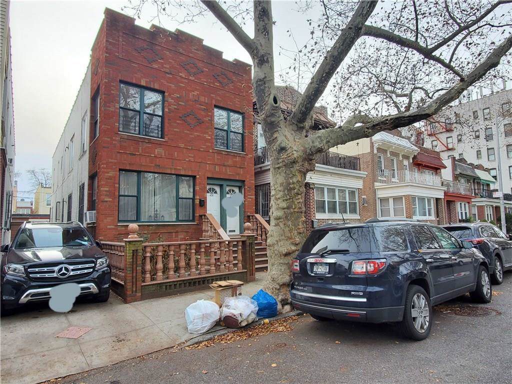 436 84 Street - Photo 1