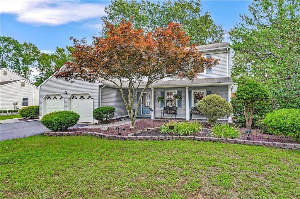 17 Regal Road - Photo 1