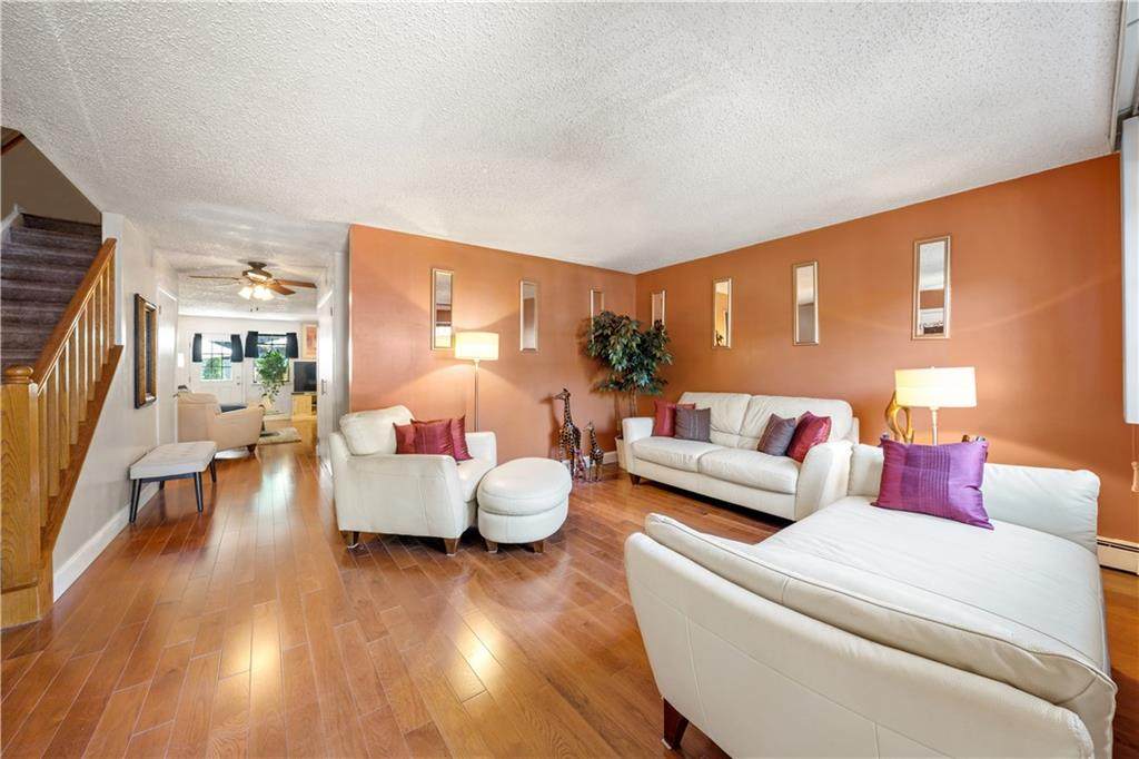 888 Gates Avenue - Photo 1