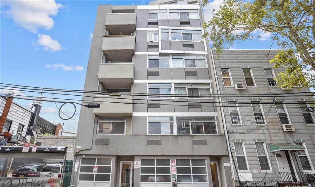 154 Skillman Avenue - Photo 1