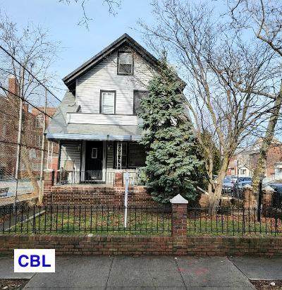 1717 Avenue S - Photo 1