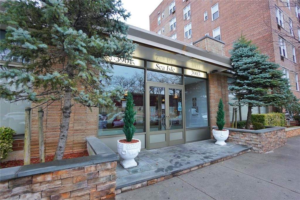 3901 Nostrand Avenue - Photo 1