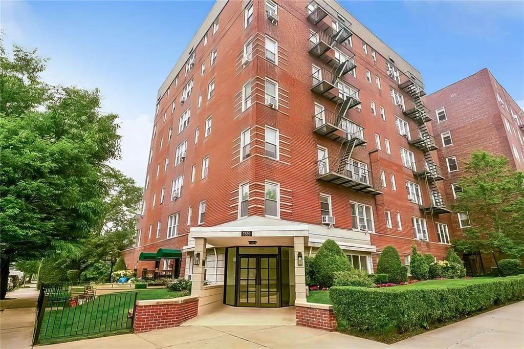 7520 Ridge Boulevard - Photo 1