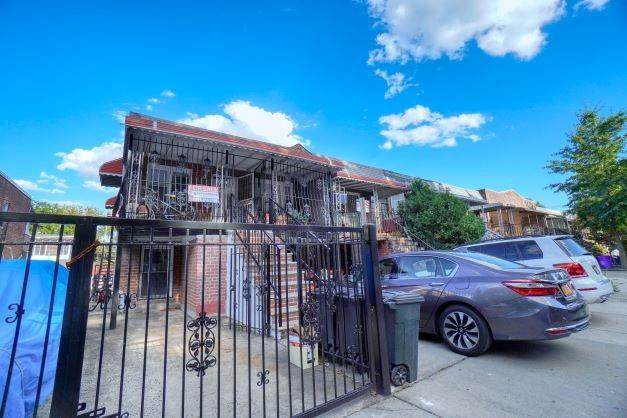 2359 Bragg Street - Photo 1