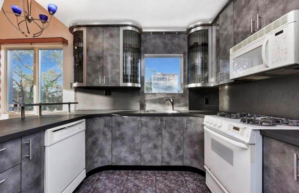 4817 Bedford Avenue - Photo 1