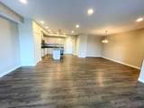499 Meadowlake Court - Photo 5