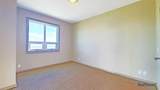 210 15 Avenue - Photo 12
