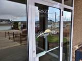 5015 Riverside Drive - Photo 4