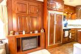 200 4 Avenue - Photo 14