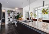 1122 3 Street - Photo 4