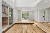 1725 23 Avenue - Photo 2