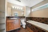 92 Oswald Close - Photo 13