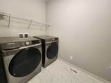 160 Howse Crescent - Photo 39