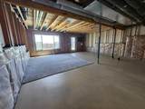 160 Howse Crescent - Photo 40