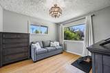 2326 19 Street - Photo 6