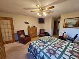 301 Centre Avenue - Photo 18