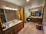 301 Centre Avenue - Photo 19