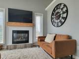 809 Cherry Close - Photo 7