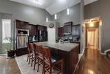 913 7 Avenue - Photo 3
