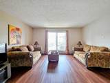 100 Richard Street - Photo 2