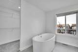 131 Lucas Boulevard - Photo 45