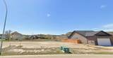 189 10 Avenue - Photo 3