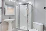 59 22 Avenue - Photo 22