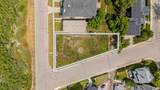 1222 Salisbury Avenue - Photo 2