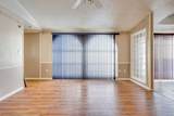 172 Clausen Crescent - Photo 4