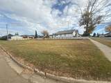 420 1 Avenue - Photo 1