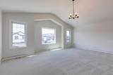 146 Northern Lights Crescent - Photo 9