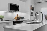 310 15 Avenue - Photo 3