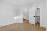 720 52 Avenue - Photo 37