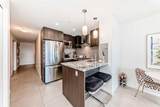 303 13 Avenue - Photo 4