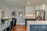 2444 45 Street - Photo 12