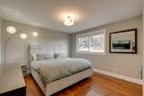 2444 45 Street - Photo 20