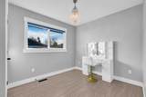 2046 33 Street - Photo 12