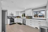 2046 33 Street - Photo 14
