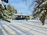 909 230 Street - Photo 2
