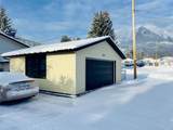909 230 Street - Photo 8