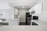 1330 15 Avenue - Photo 2