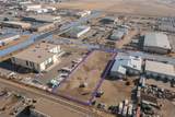 438 39 Street - Photo 1