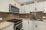 10 Market Boulevard - Photo 10