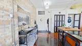240 11 Avenue - Photo 2