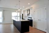 80 Carrington Plaza - Photo 3