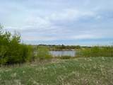 418 Sand Hills Drive - Photo 2
