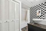 215 13 Avenue - Photo 17